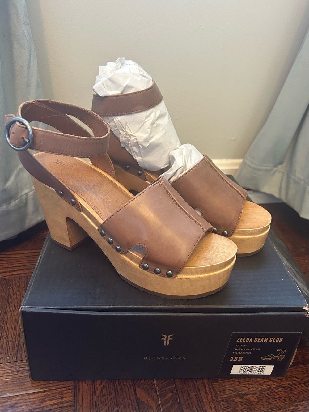 Frye Zelda Sean Clog